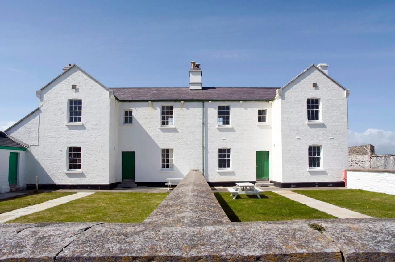 Galley Head Lightkeeper'S Houses Donoure المظهر الخارجي الصورة