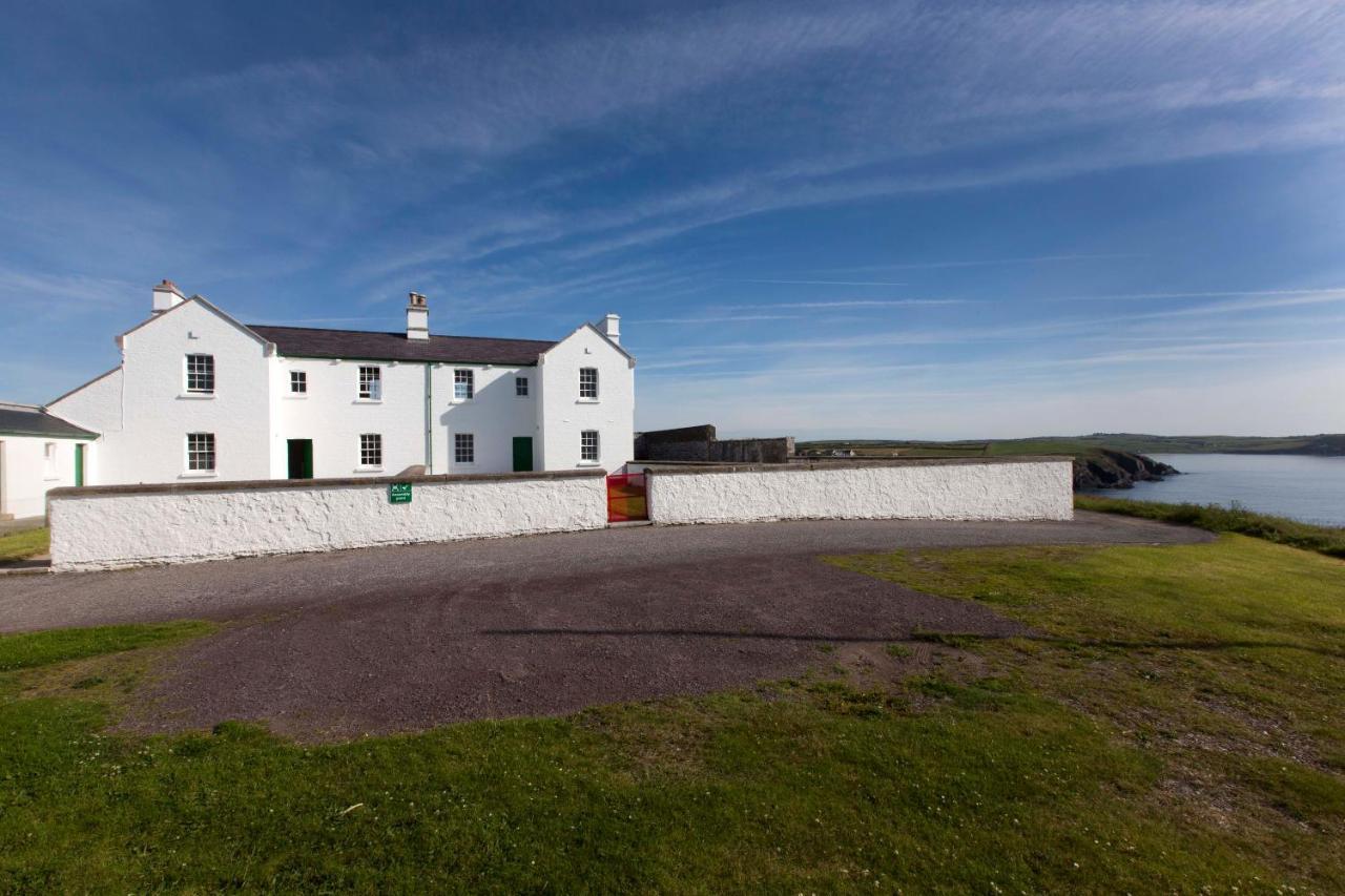 Galley Head Lightkeeper'S Houses Donoure المظهر الخارجي الصورة